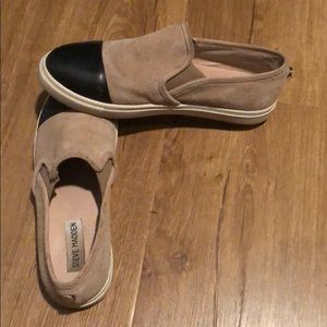 Steve Madden slip on